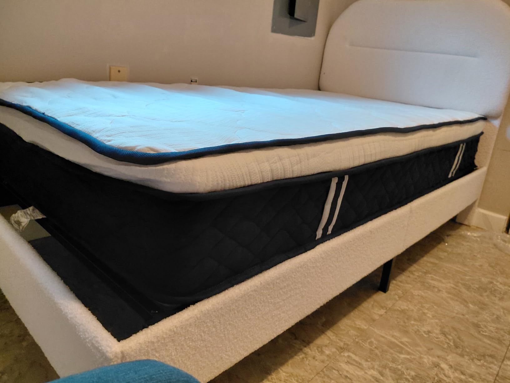 King Mattress 14 Inch Extra Firm - Hotel Collection Hybrid Mattress with 7-Zone Support for Spinal Alignment & Back Pain Relief, 366-Night Trial, CertiPUR-US & Forever Warranty customer photo 2