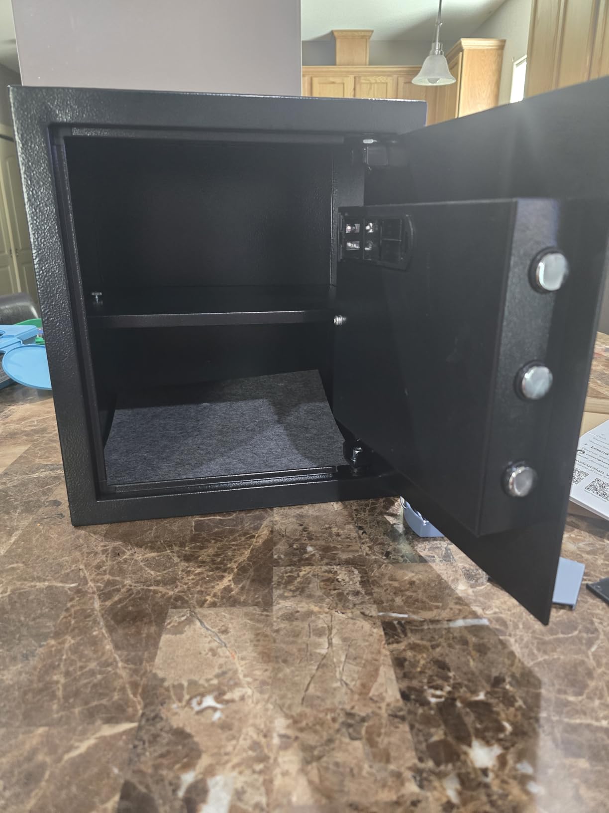 𝐔𝐩𝐠𝐫𝐚𝐝𝐞𝐝 𝟐𝟎𝟐𝟔 Fireproof Safe 𝟏𝟕𝟎𝟎°𝐅 𝟑𝟓-𝐌𝐢𝐧 Protection customer photo 1