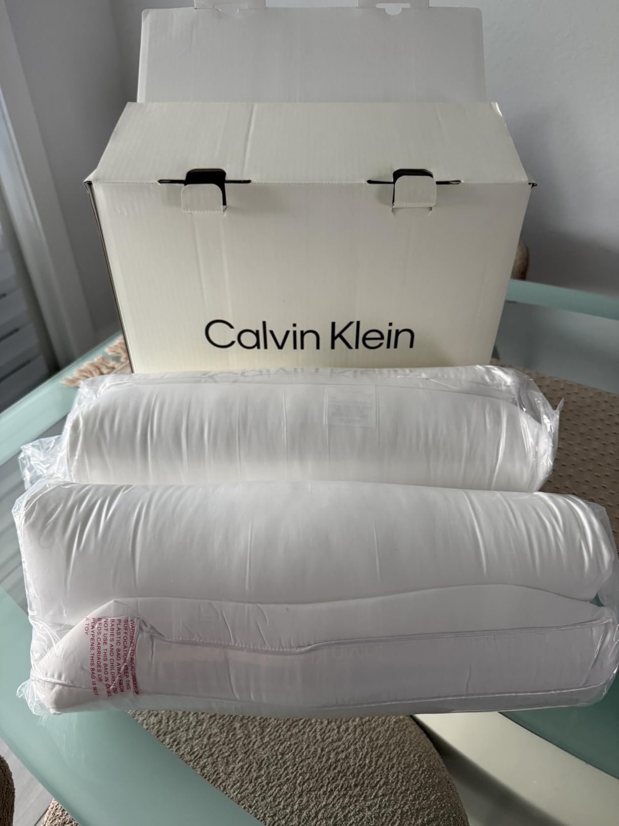 Calvin Klein Luxury Hotel Pillows Queen Size Set of 2 Medium Soft | 400 Thread Count Print 100% Cotton Cover, Gusseted Down Alternative for Back, Stomach or Side Sleepers customer photo 2