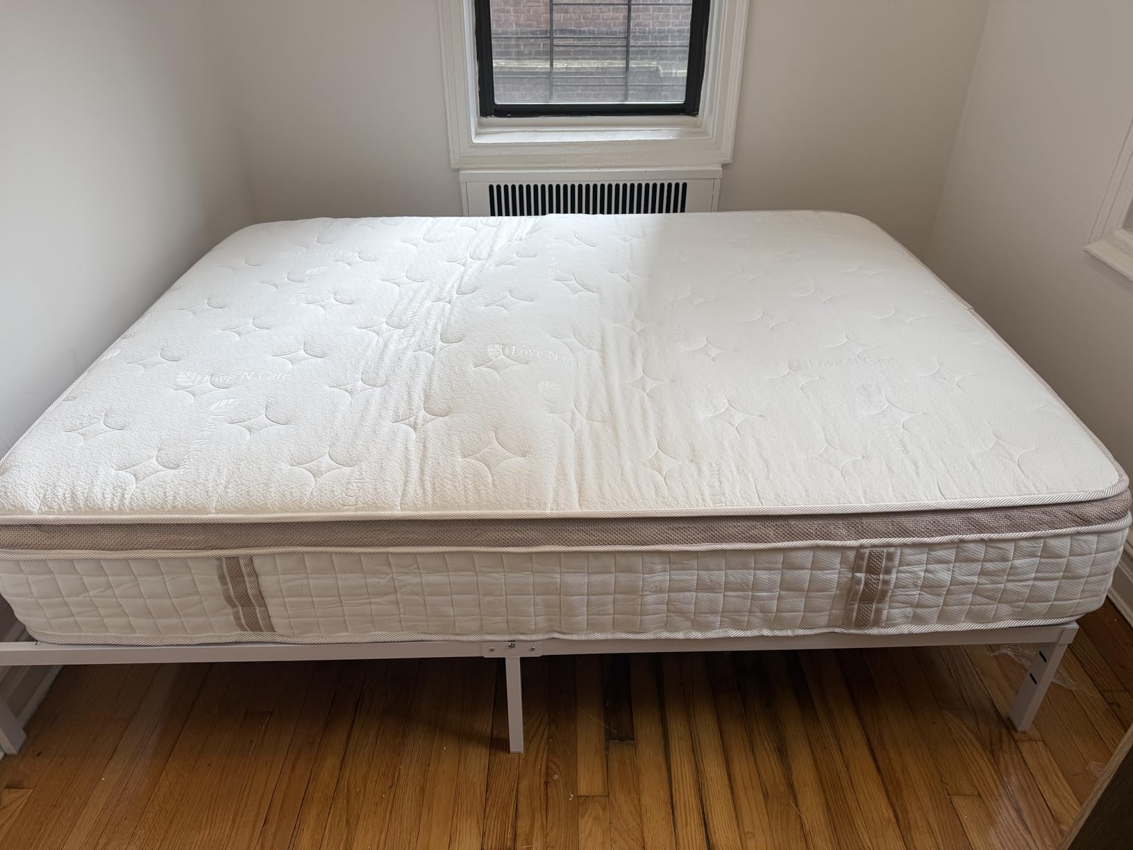 Extra Firm Queen Mattress 14 Inch, Luxury Hybrid Mattress in a Box for Deep Sleep & Lumbar Support, CertiPUR-US & Zero Fiberglass, 365-Night Trial customer photo 2