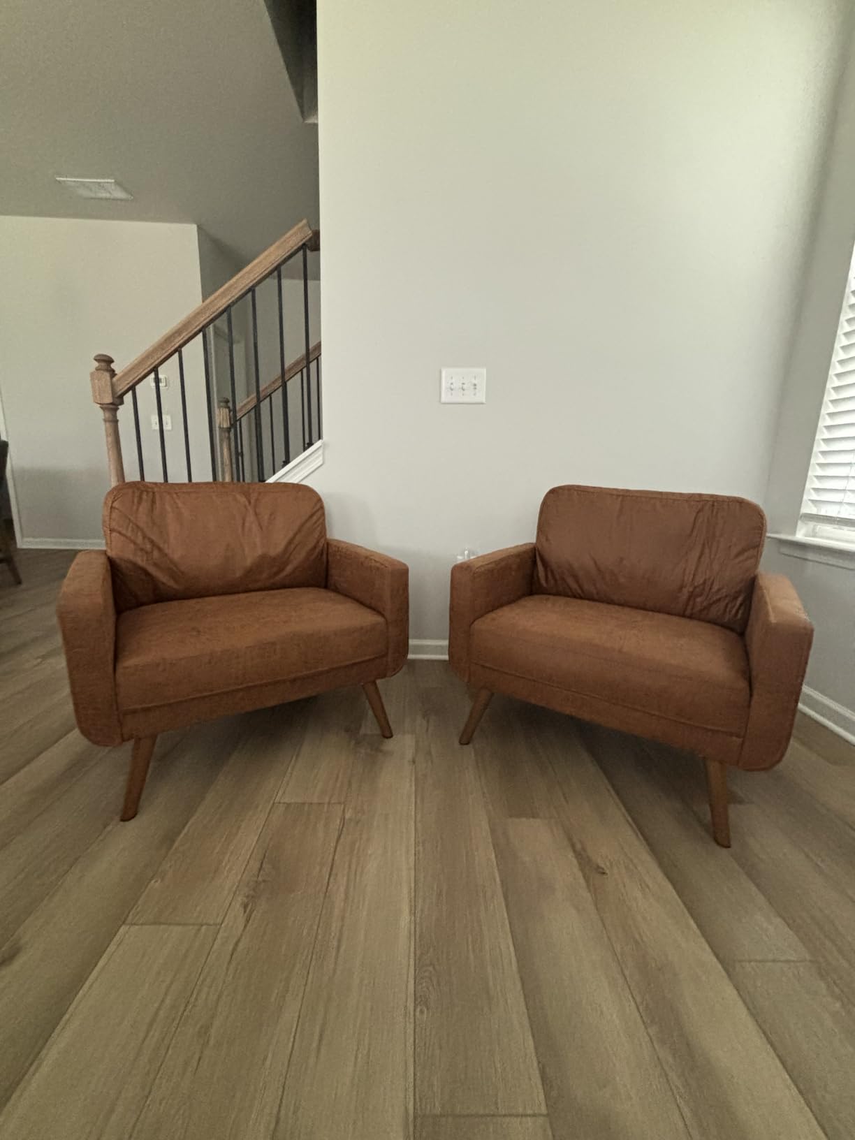 Oversized Accent Chair for Living Room, Mid Century Modern Accent Chairs, Living Room Armchairs, Bedroom Reading Chair with Widen Arm Rest, Cozy Single Sofa Chair, Camel customer photo 2