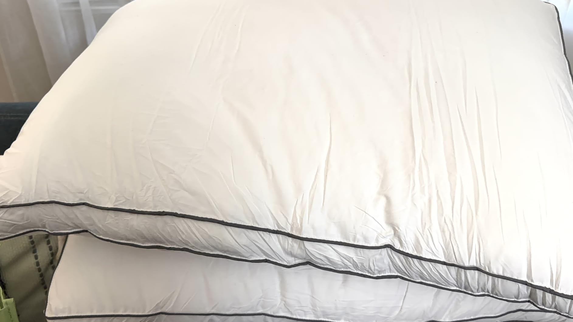Goose Down Fiber Pillows, Gusseted Pillows Queen Size Set of 2 | Gusseted Goose Down Pillows for Neck Pain, Softness and Support, Relief for Side and Back Sleepers, Luxury Hotel Down Pillows customer photo 2