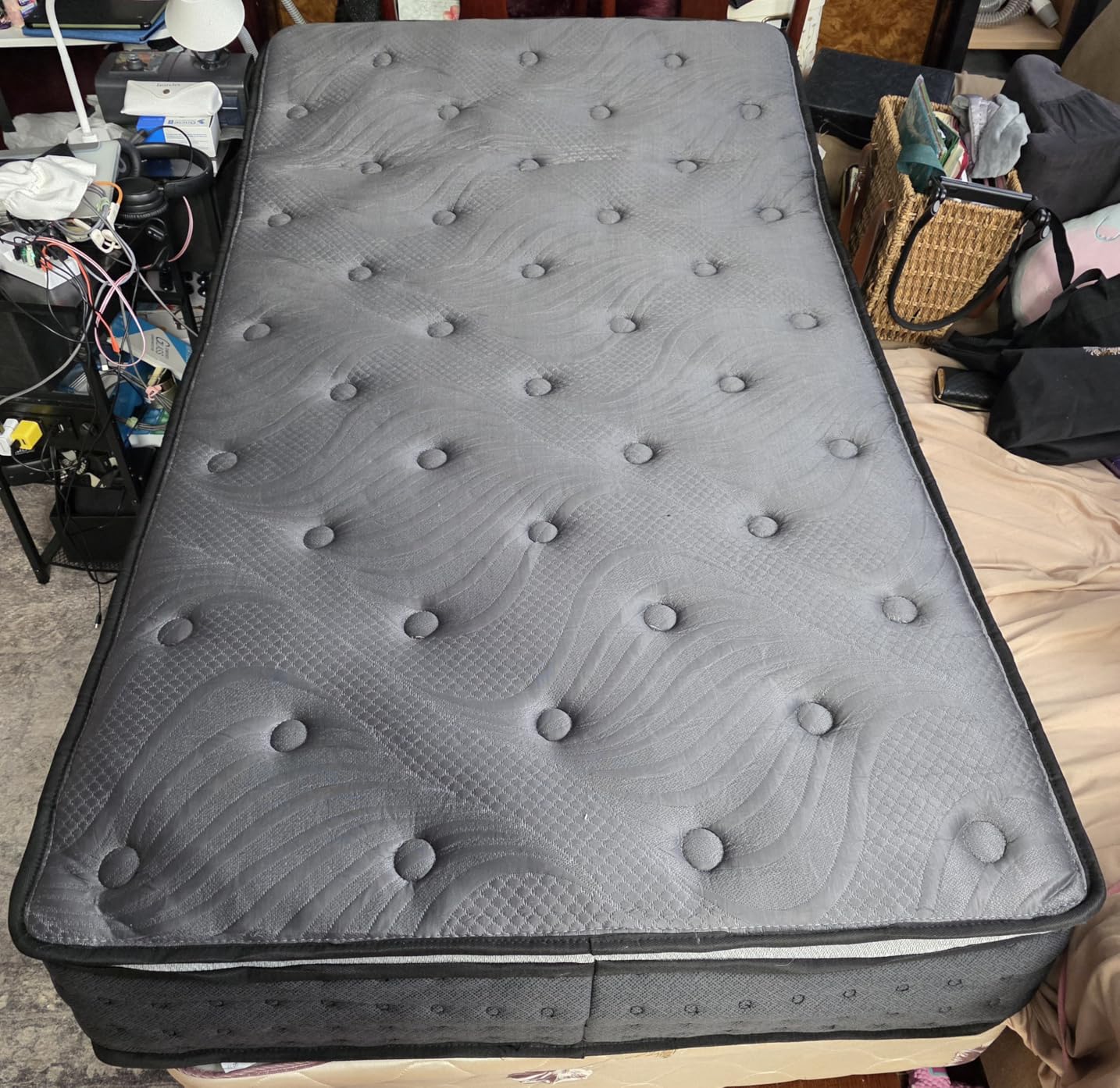 Extra Firm Queen Mattress 12 inch, Cooling Hybrid Mattress for Deep Sleep | Hotel-Collection Mattress in a Box, Enhanced Back & Hip Support, Fiberglass-Free & CertiPUR-US, 365-Night Trial customer photo 2