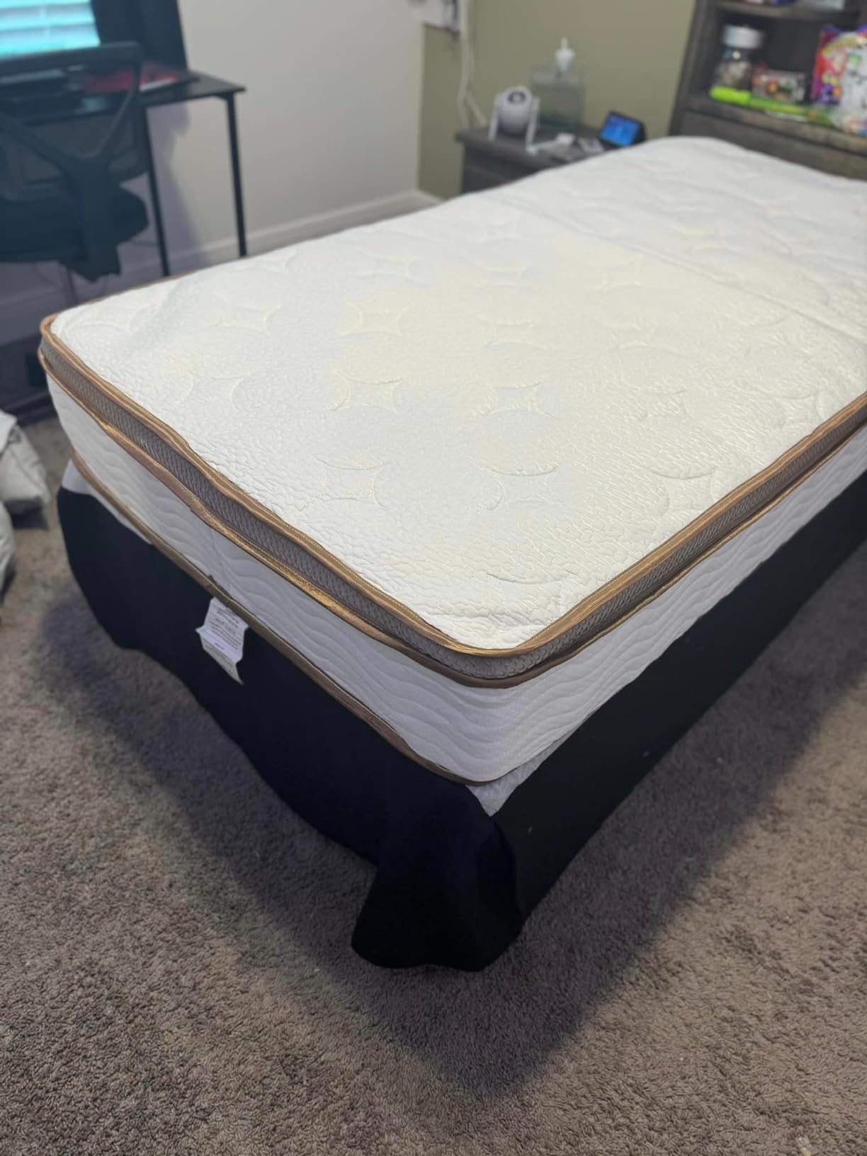 BedStory Firm Queen Mattress, 14 Inch Cooling Hybrid Mattress for Back Pain | 7-Zone Targeted Support, Spine Alignment, Breathable, Low Motion Transfer, Fiberglass-Free, CertiPUR-US Foam, 365-Night Trial customer photo 1