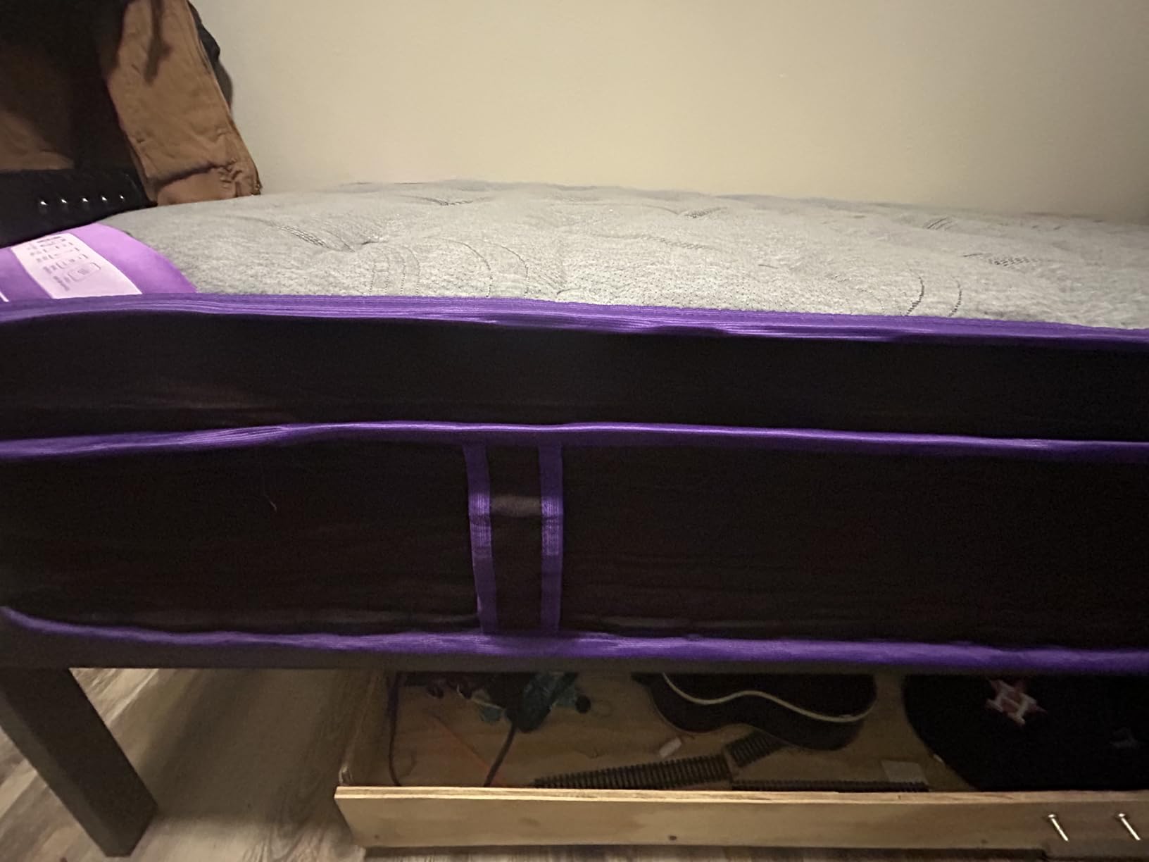 (Luxury Hotel) 12 Inch Twin Size Hybrid Mattress in a Box, Medium Firm | (2026 Upgraded) Mattress with Cooling-Gel Memory Foam & Pocket Springs, Extra Edge Support, Pressure Relief, 365-Night Trial customer photo 1