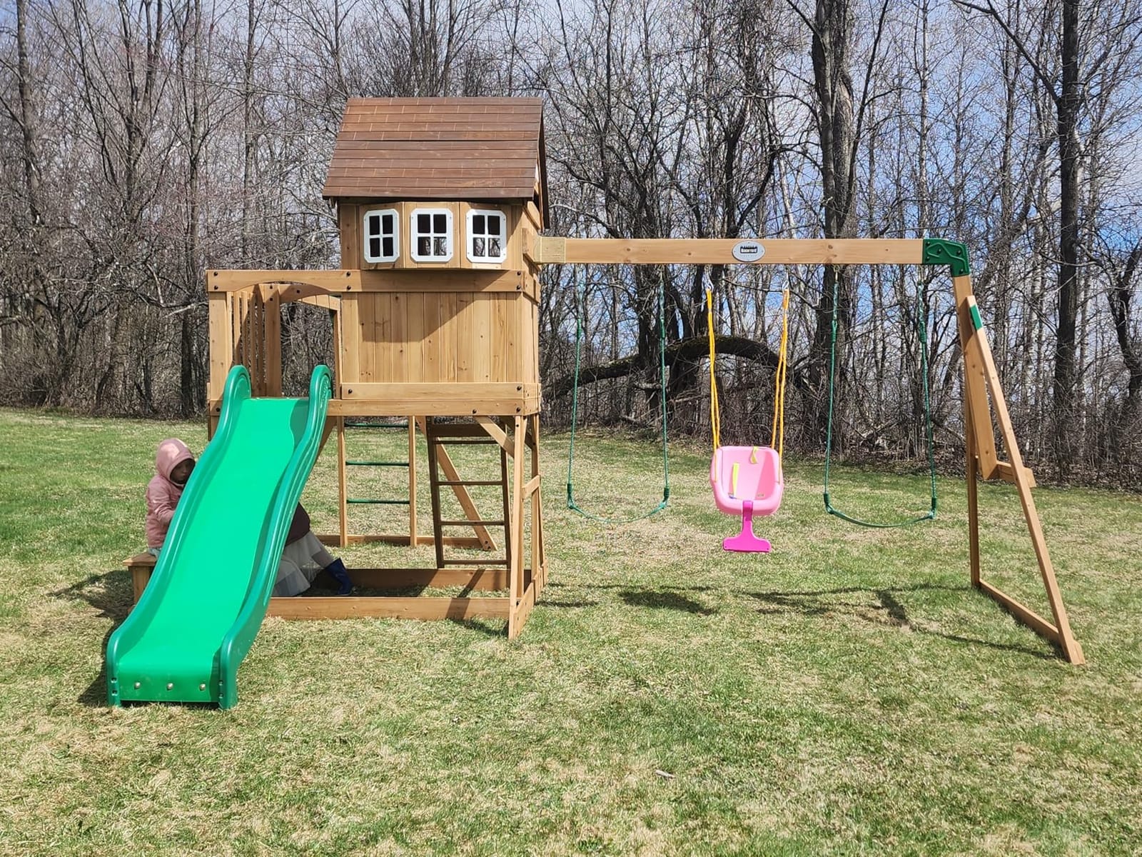 Backyard Discovery Montpelier Cedar Wood Swing Set, Wave Slide, Clubhouse, Monkey Bars, Picnic Area, Snack Bar, Belt Swings, Trapeze, Balcony, Playhouse, Working Door, Ladder, Outdoor Playset customer photo 2