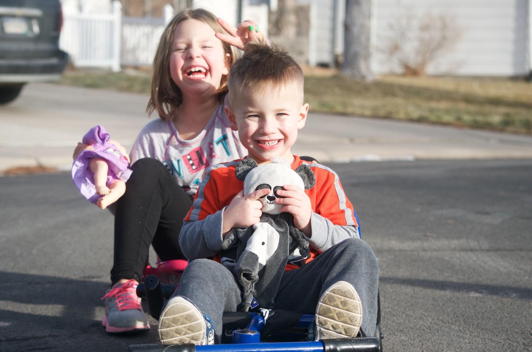 Ezyroller Classic Ride On Toy for Kids Ages 3-12+, Ideal Weight 35-100 lbs customer photo 2