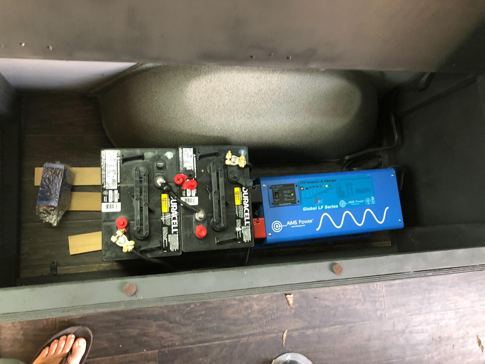 AIMS 3000W 12V Pure Sine Inverter Charger w/Transfer Switch 120V Backup customer photo 2