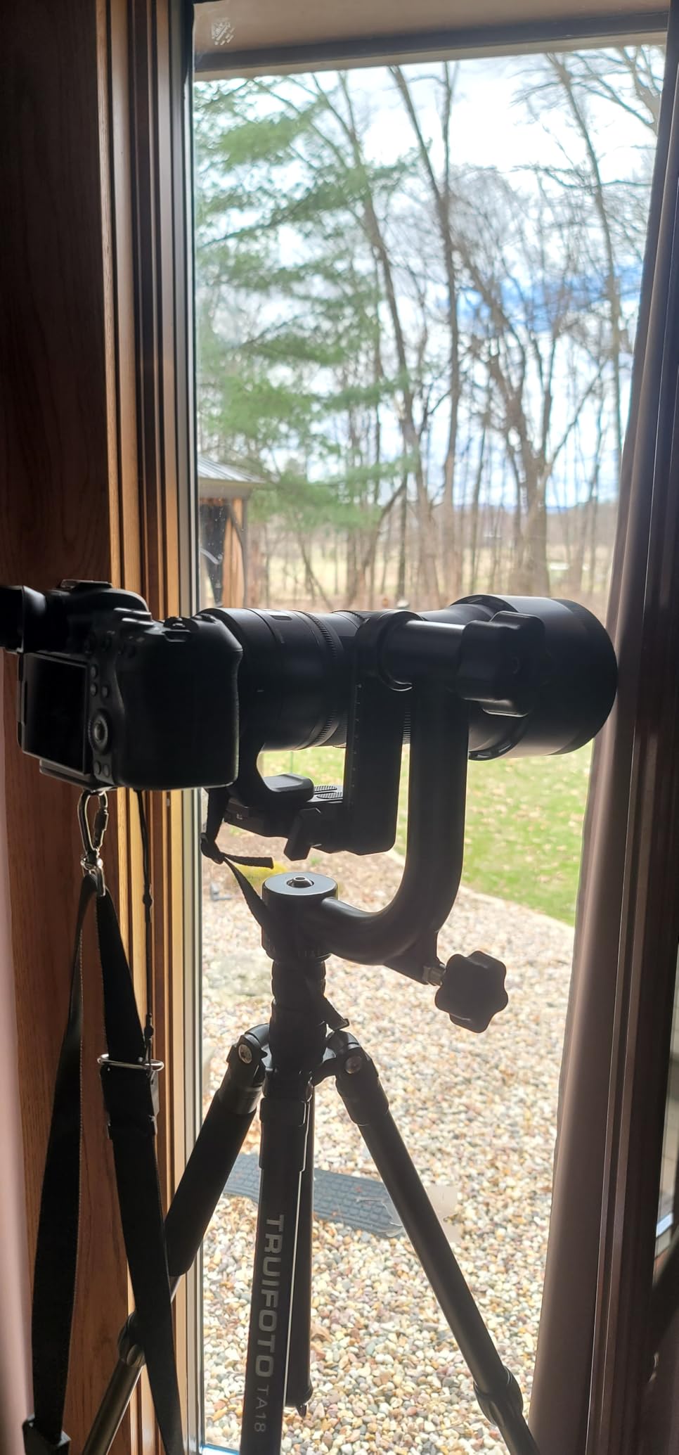 Andoer Heavy Duty Gimbal Head Tripod Head with Arca Swiss Quick Release Plate - Aluminum Alloy, DSLR Max. Load 30Lbs/13.6Kg customer photo 1