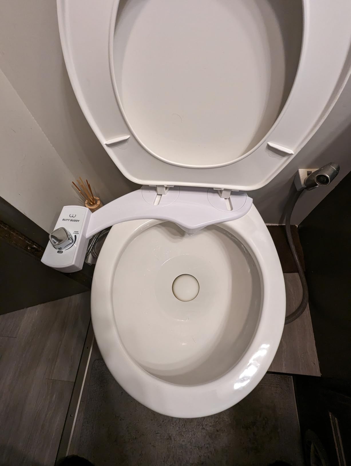 BUTT BUDDY - Bidet Toilet Seat Attachment & Fresh Water Sprayer (Easy to Install, Universal Fit, No Plumbing or Electricity Required | Self-Cleaning Nozzle, Adjustable Pressure Control, USA Stock) customer photo 1