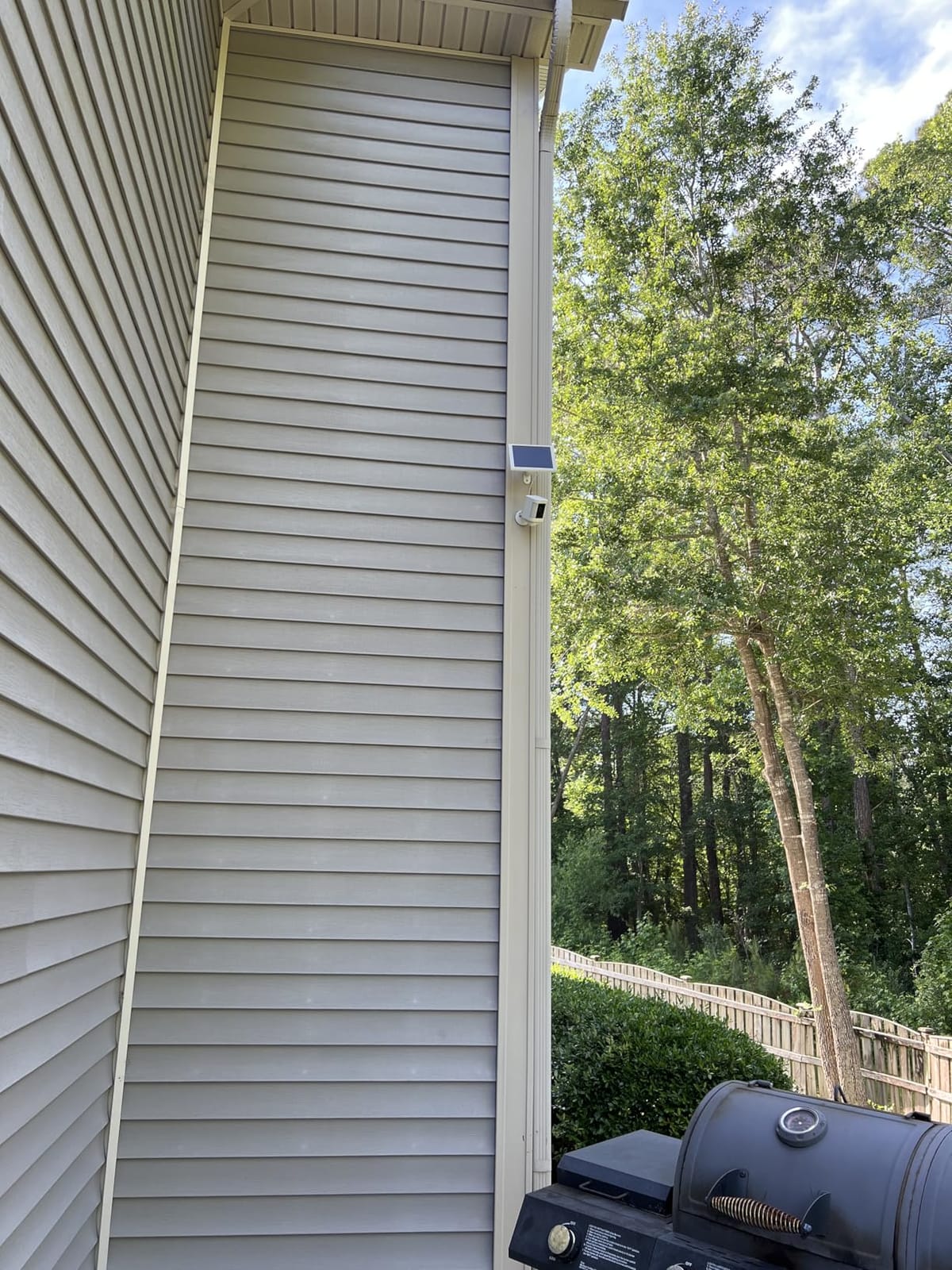 Ring Spotlight Cam Plus, Solar | Two-Way Talk, Color Night Vision, and Security Siren (newest model) - White customer photo 1