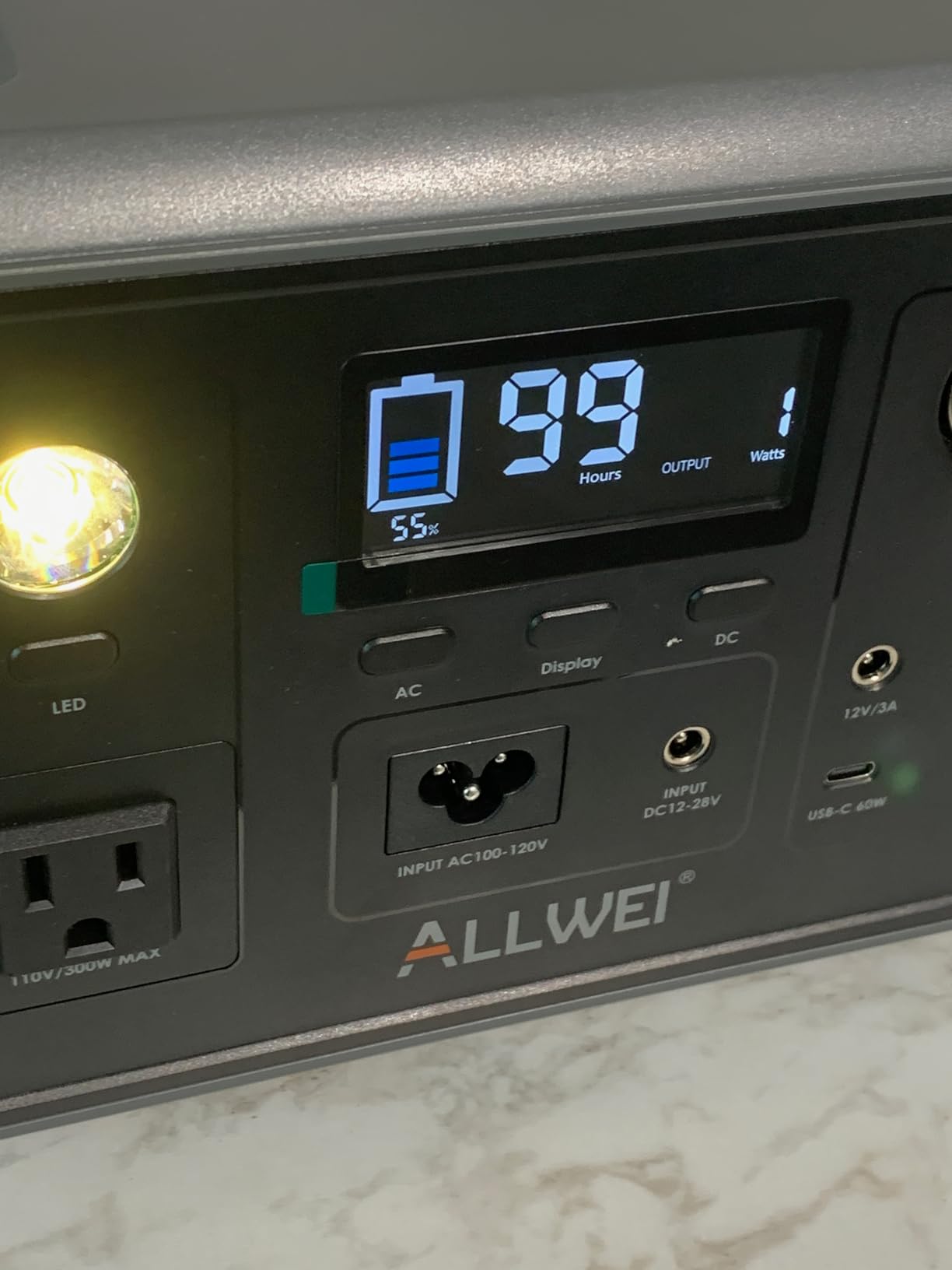 ALLWEI Solar Generator 2400W with 1x 200W Solar Panel LiFePO4 Power Station customer photo 1