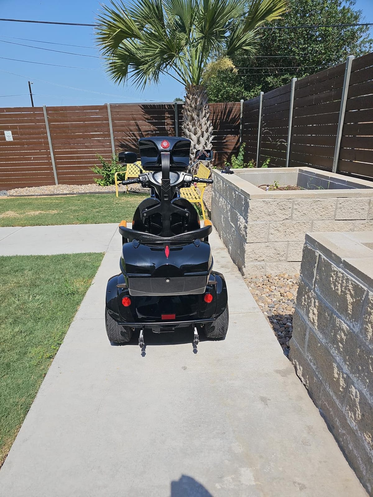 Mobility Scooters for Seniors & Adults 600lbs Capacity, Heavy Duty 4-Wheel 3-Speed Electric Powered Wheelchair Device 1000W All Terrain, Elderly-Lockbox Adjustable Seat (DJD Black 1000W) customer photo 2