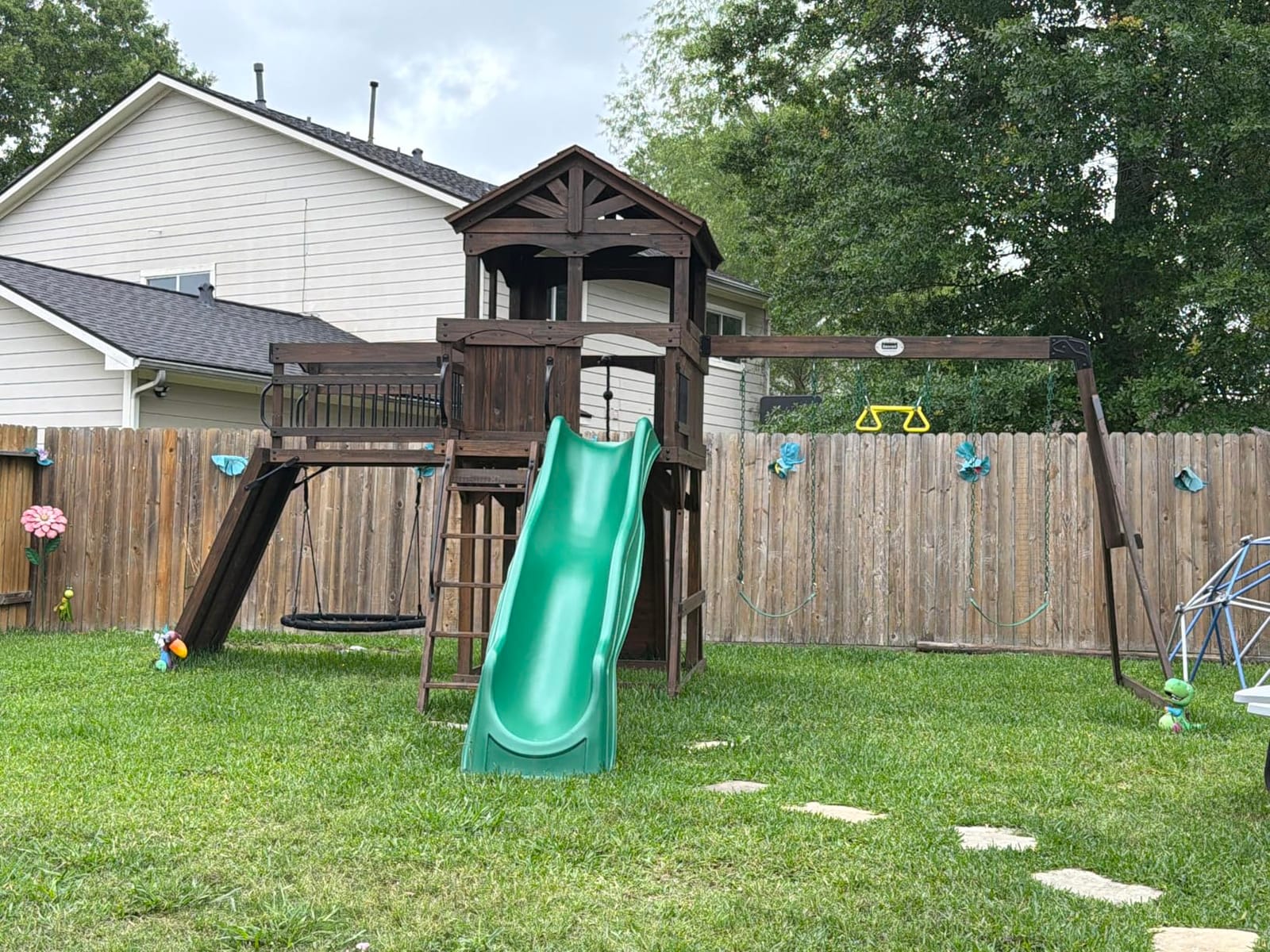 Backyard Discovery Sterling Point Cedar Wood Swing Set with Wave Slide, Raised Clubhouse, Wooden Bridge, Rock Wall, Belt Swings, Web Swing, Trapeze, Balcony, Climbing Wall, Ladder, Outdoor Playset customer photo 1