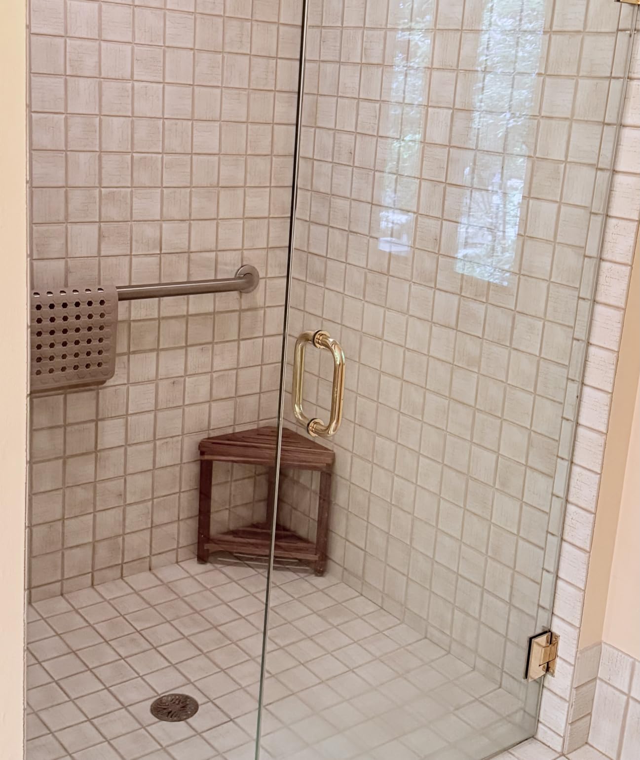 Boulphia Shower Foot Rest 14in, Acacia Wood Shower Stool for Shaving Legs, Waterproof Corner Shower Stool with Storage Shelf for Inside Small Shower Spaces, Wood Color customer photo 2