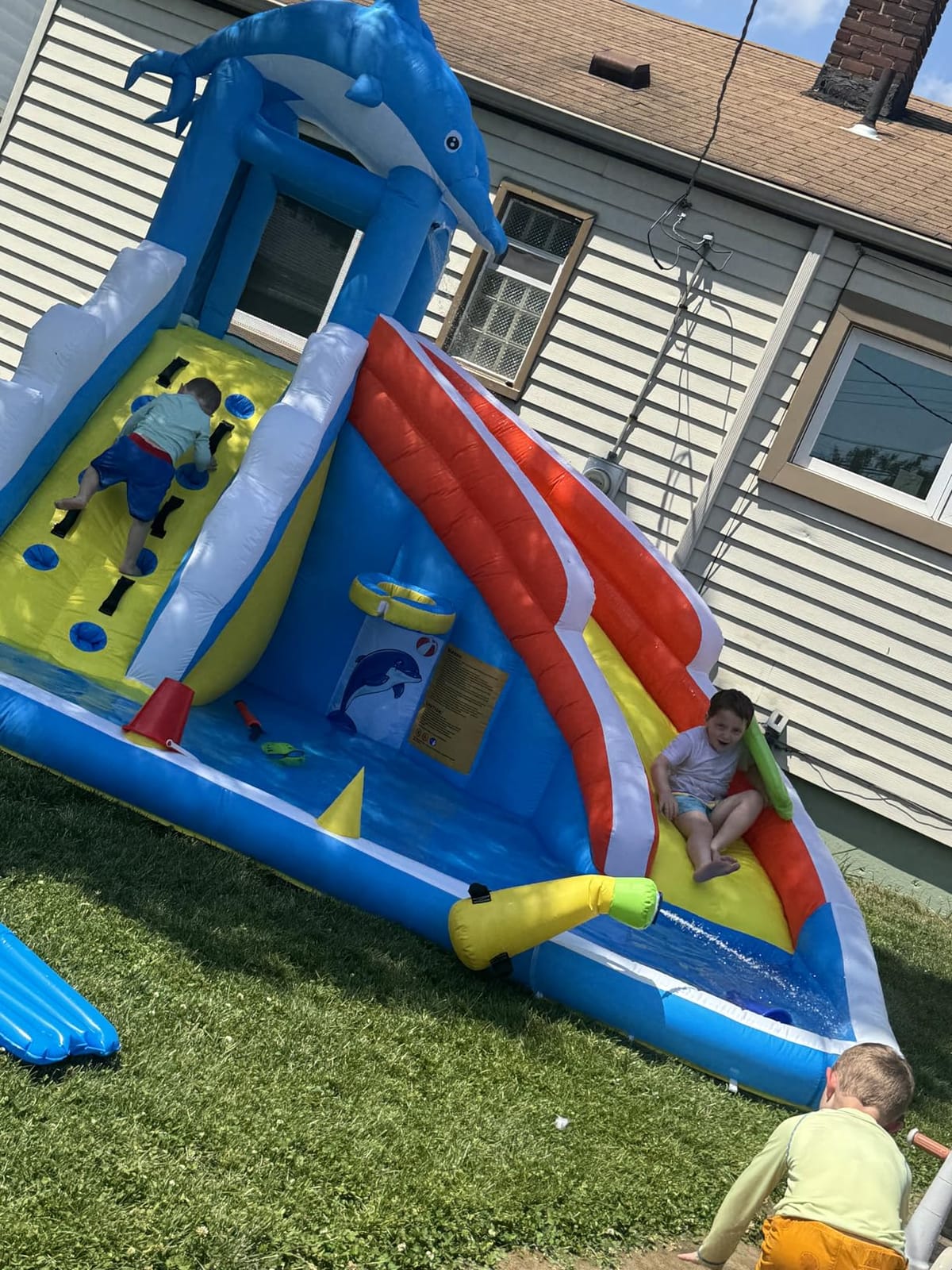 TOAOB Inflatable Water Slide,5 in 1 Dolphin Inflatable Bounce House for Kids- Climbing Wall Splash Pool Water Cannon Basketball Rim - 480W Blower - for Indoor Outdoor Backyard Birthday Party customer photo 2