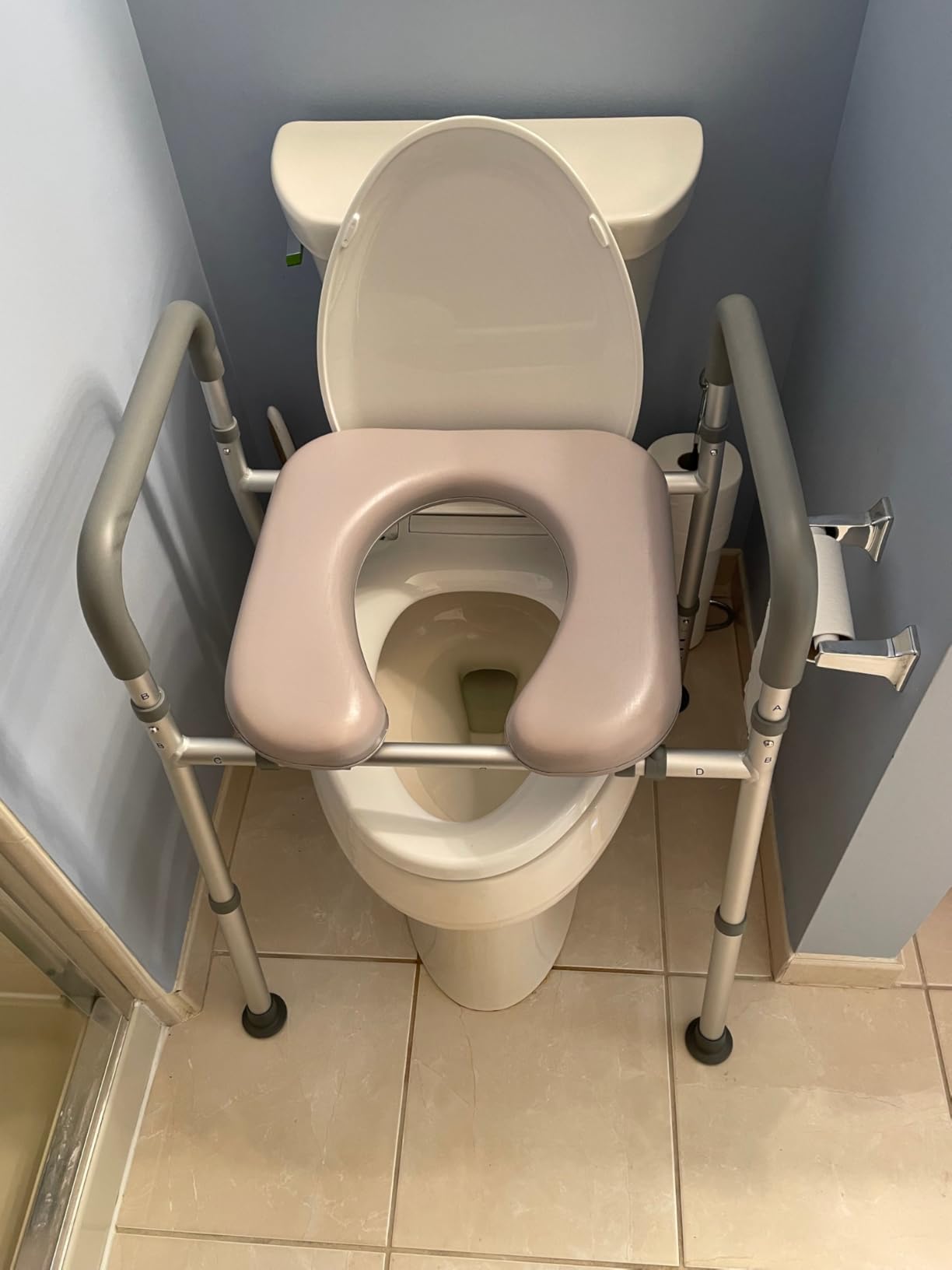 HOMLAND Toilet Seat Riser for Seniors with Adjustable Height & Width, 400lb customer photo 1