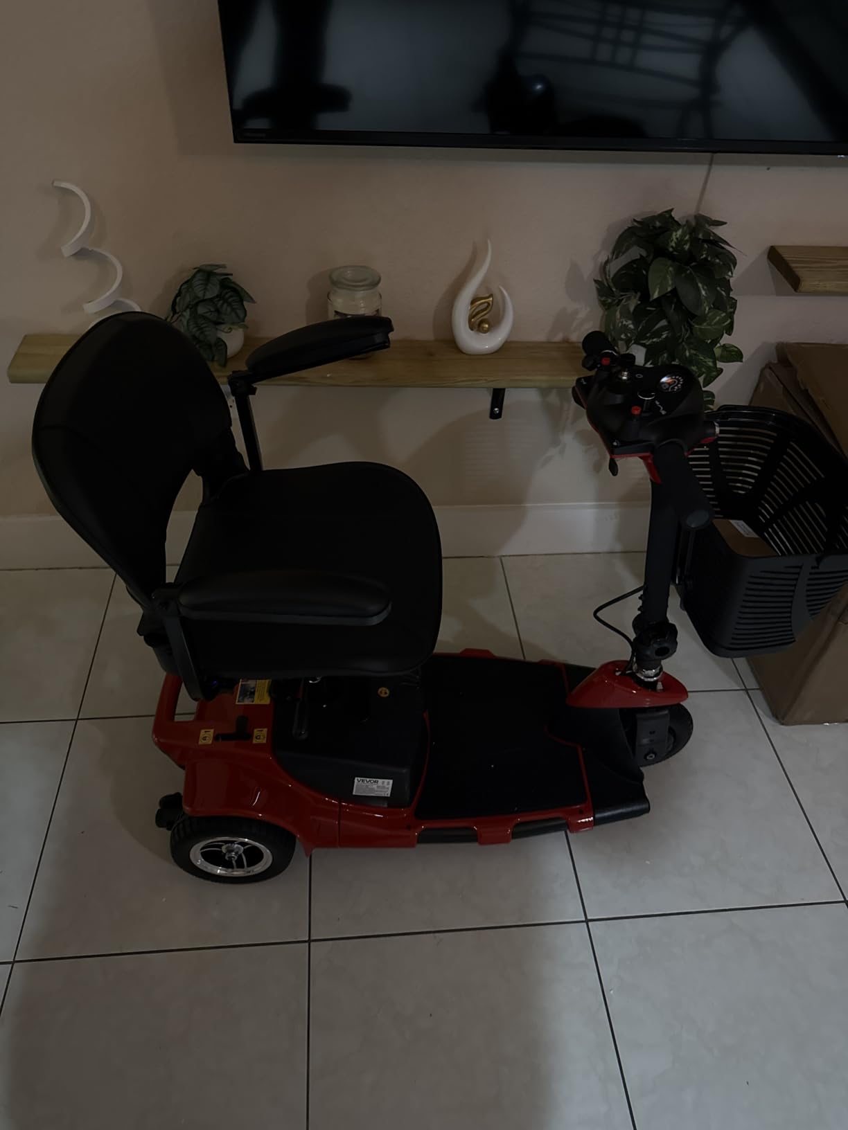 VEVOR Heavy Duty 3-Wheel Mobility Scooters for Seniors & Adults, 500lbs Capacity, 21.5 Miles 3-Speed Long Range, 1000W All Terrain Electric Recreational Scooter Wheelchair, 20° Max Climbing Capacity customer photo 1