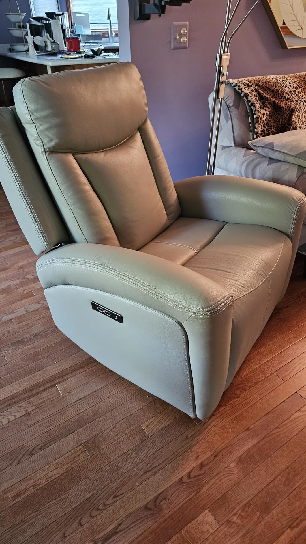 CHITA Genuine Leather Super Zero Gravity Power Recliner Chair, Navy Blue customer photo 1