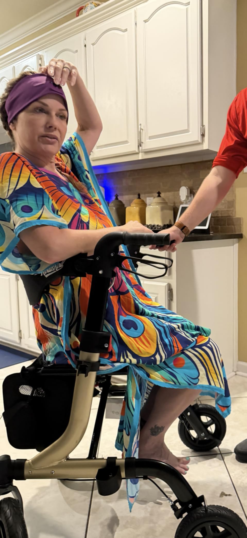 Walkers for Seniors with Seat, Foldable Rollator Walker, Reinforced Aluminum Frame, 10